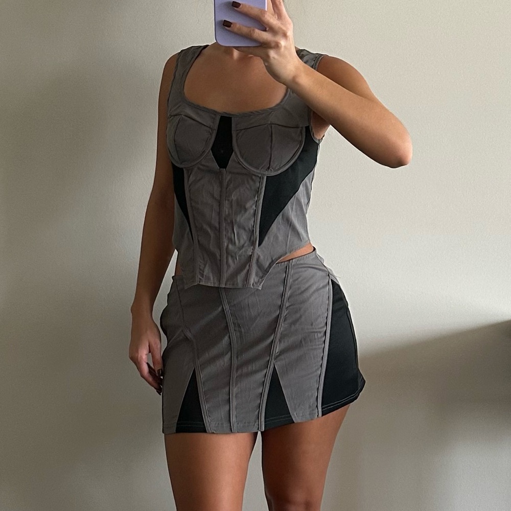 Pretty little thing set